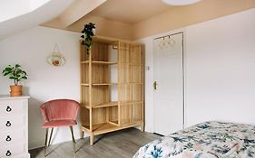 Designer 4-Bed Home In The Heart Of Belfast